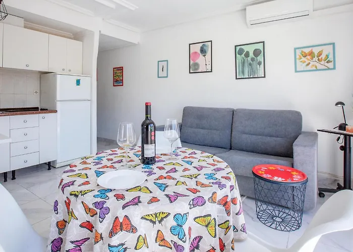 Appartement Awesome In *