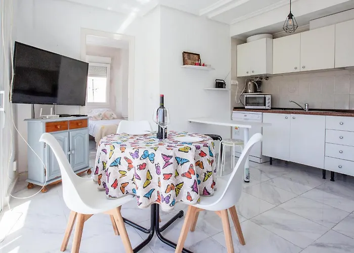Appartement Awesome In Torrevieja